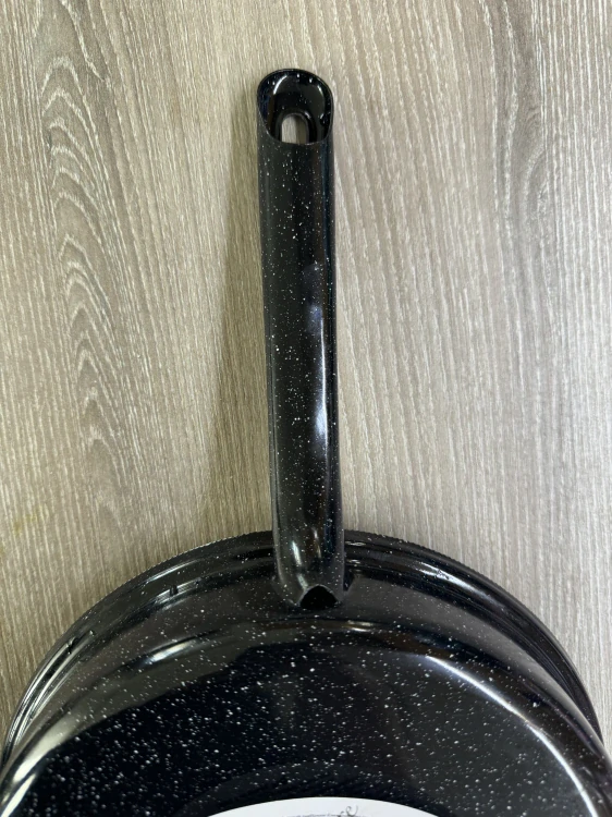 Smaltovaná panvica Beryl 20 cm čierna