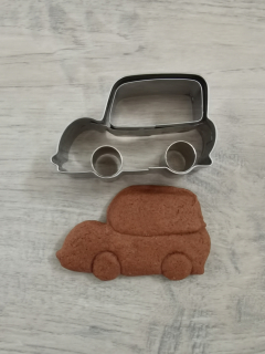 Vykrajovačka auto 7cm