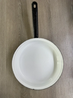 Smaltovaná panvica Beryl 16 cm čierna